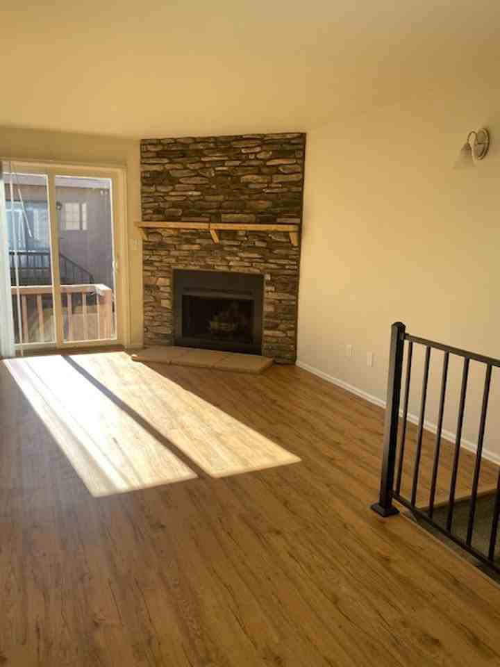 1915 Mohawk Rd - Photo 2 of 6