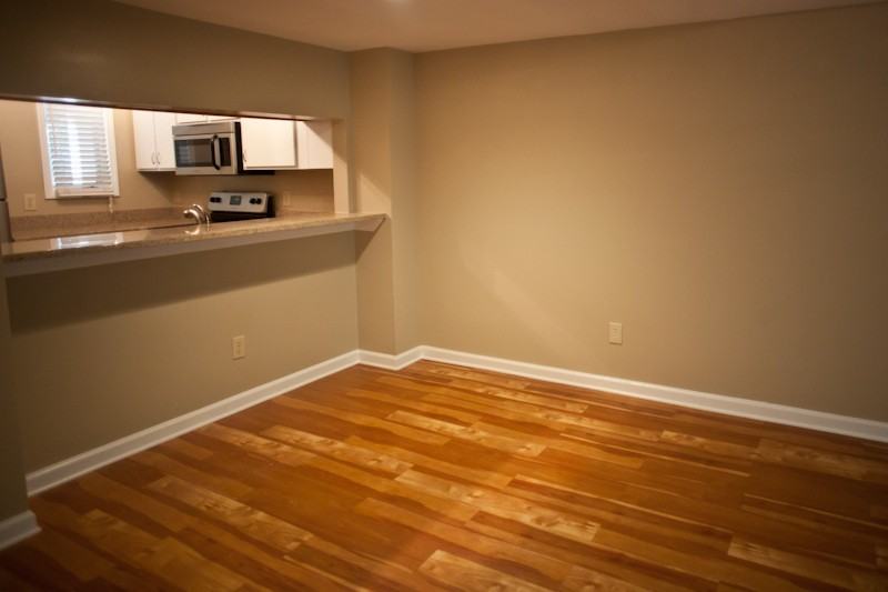 714 Martin Luther King Jr Blvd Apt B14 - Photo 6 of 9