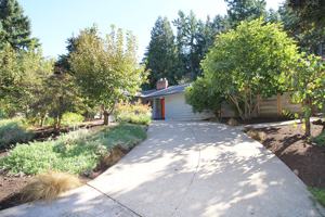 featured image of 6520 Se Morrison St