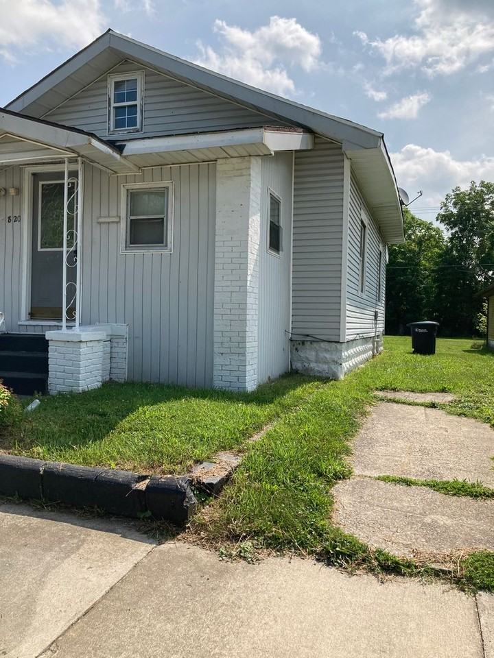 820 South Blaine Street - Photo 3 of 26