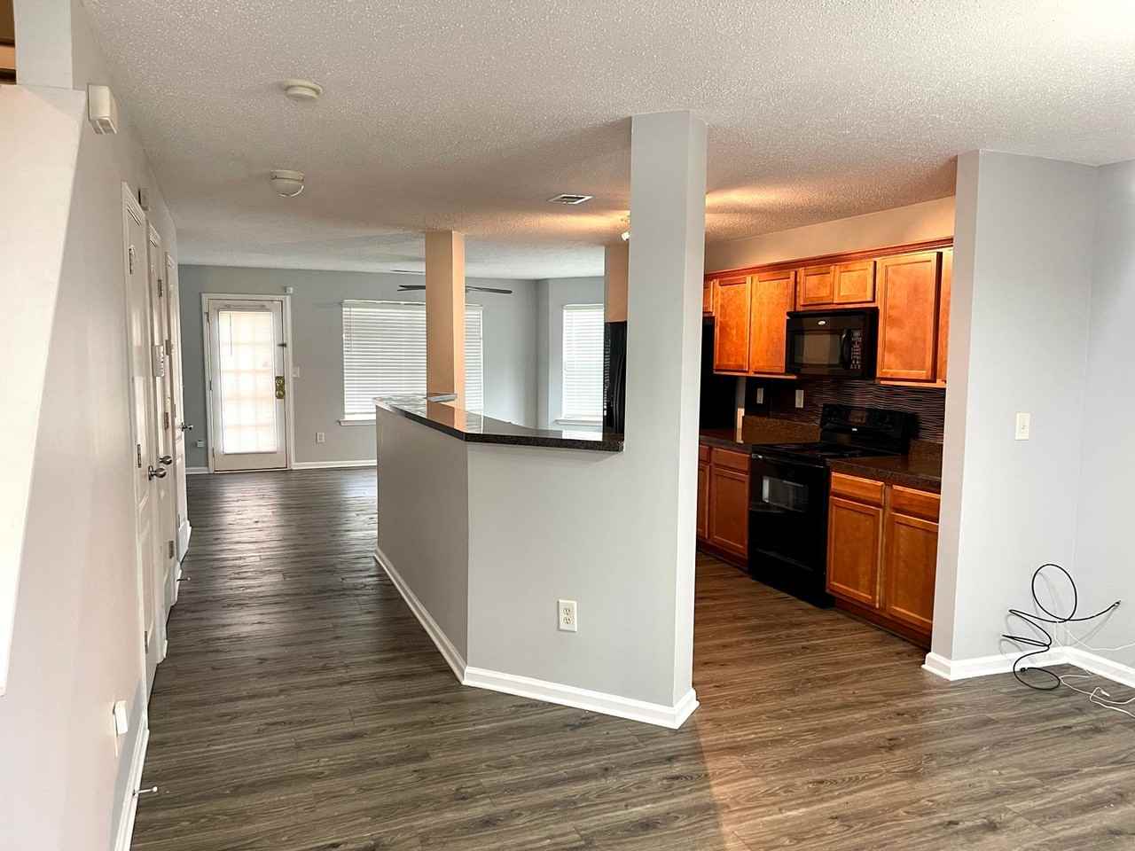 101 Prattling Ct - Photo 3 of 19