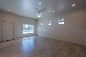 featured image of 701 E Adams St