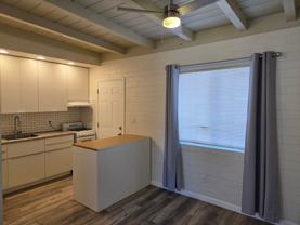 610 E Drachman St - Photo 1 of 1