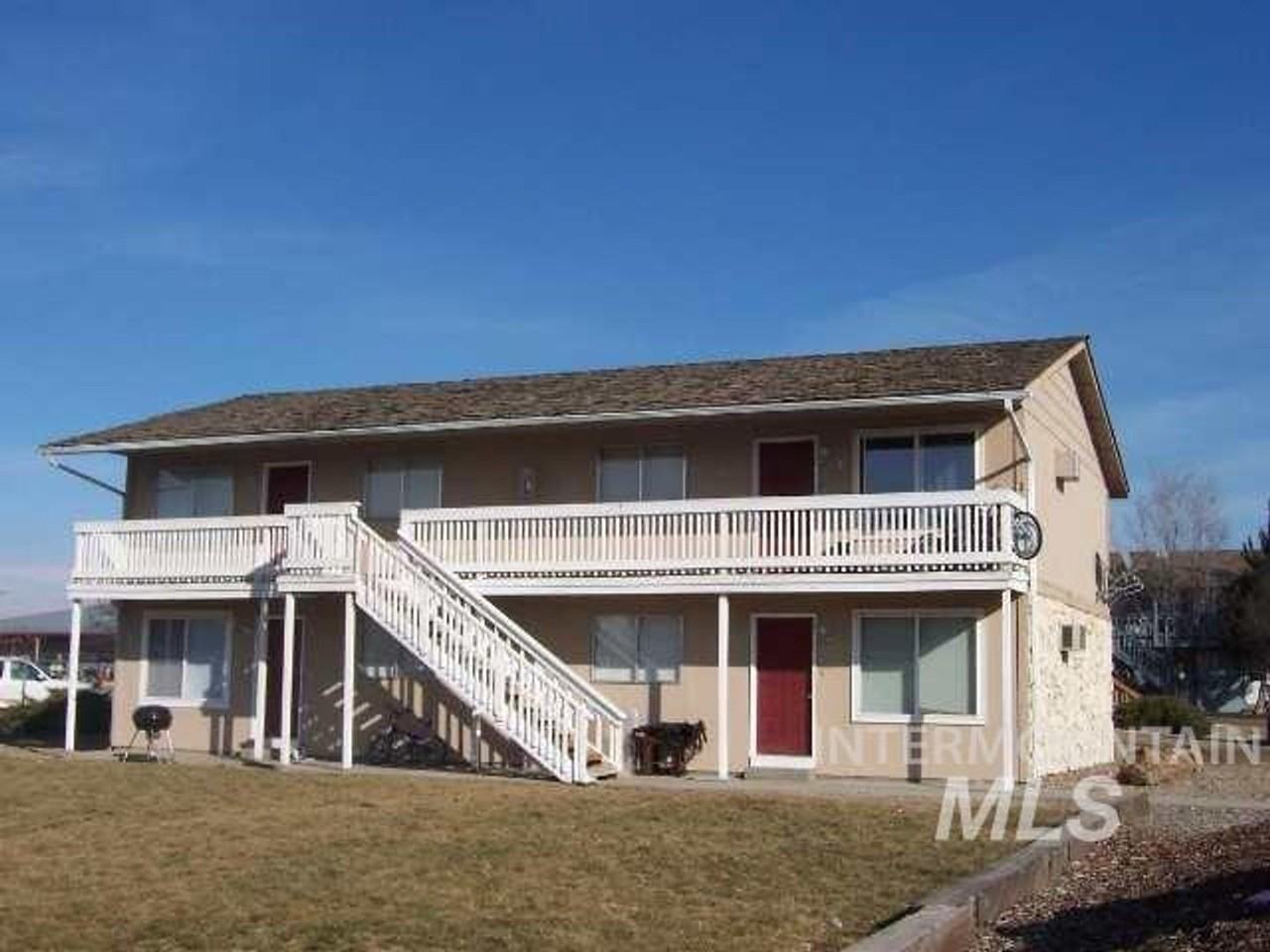 1991 Sw 6th Ave - Photo 2 of 2