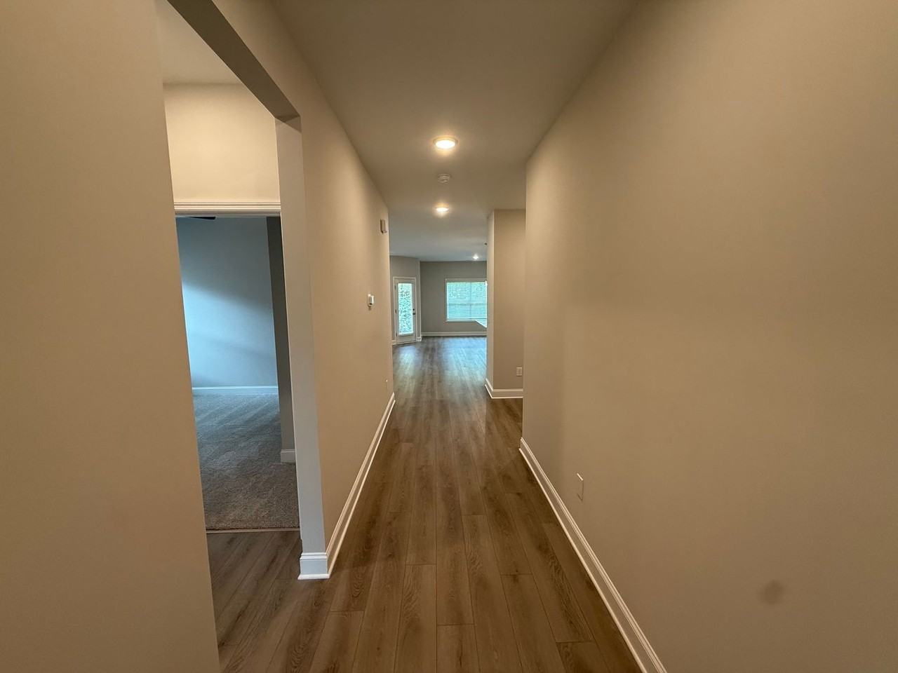 158 River Pointe Dr - Photo 2 of 19