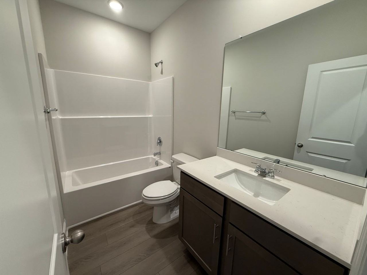 158 River Pointe Dr - Photo 5 of 19