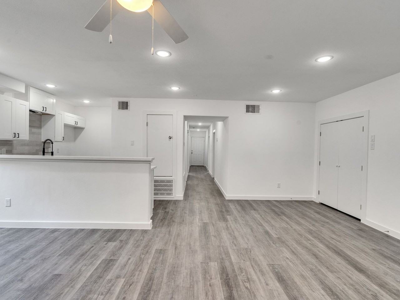 6742 Madrid St #A - Photo 7 of 36