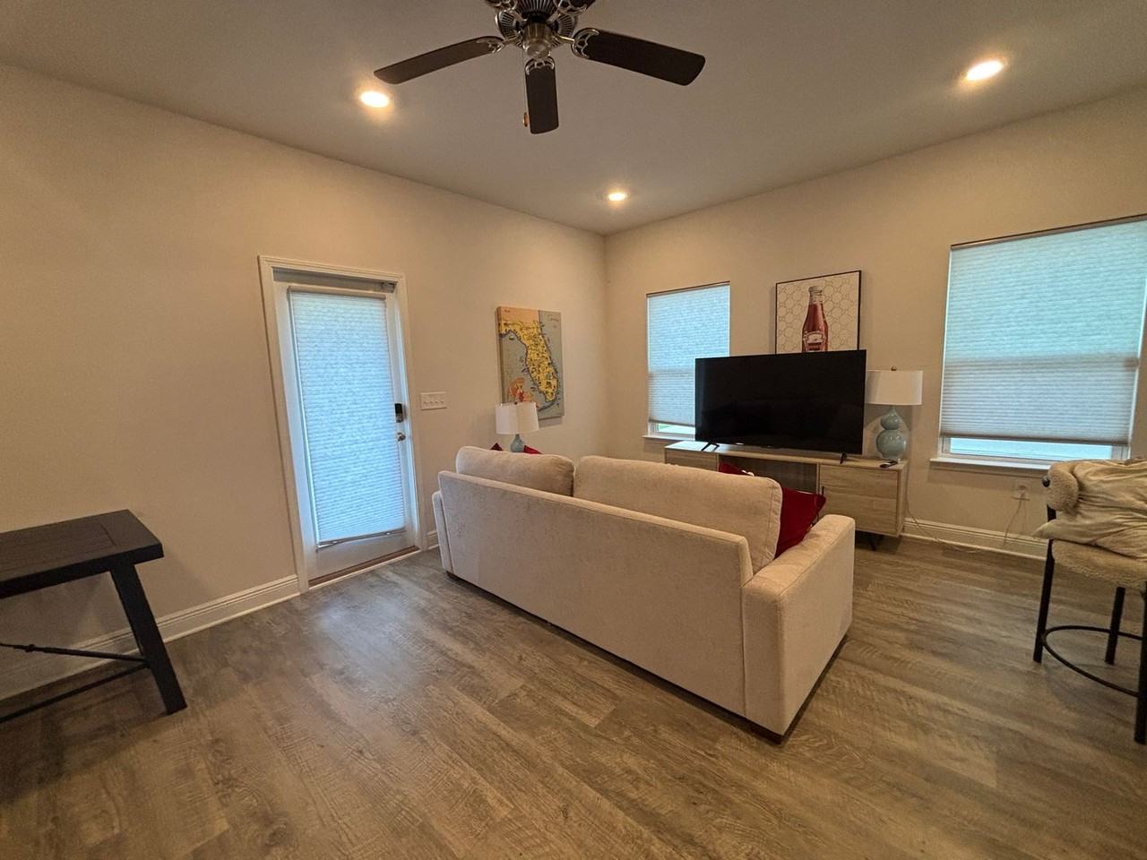 1614 Caleigh Ct - Photo 7 of 21