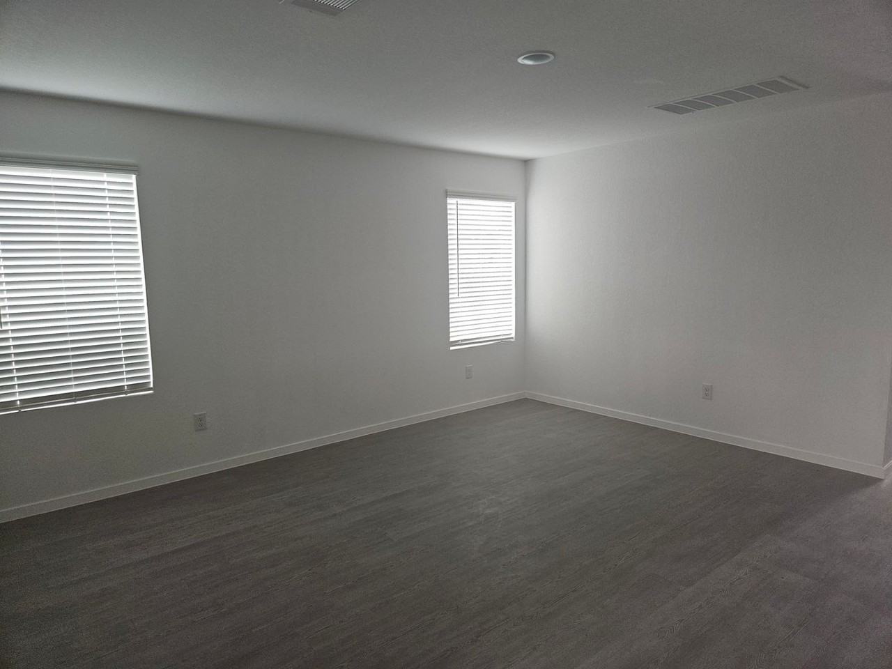 3449 Sky Pl - Photo 7 of 30