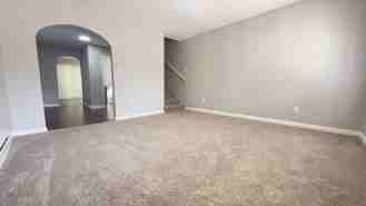 424 S Elliott St - Photo 1 of 1