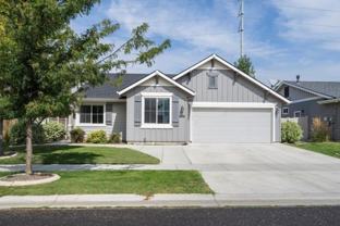 5376 W Los Flores St - Photo 1 of 1