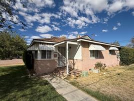 featured image of 1149 W Avenue H11