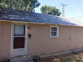 featured image of 528 W 6th St