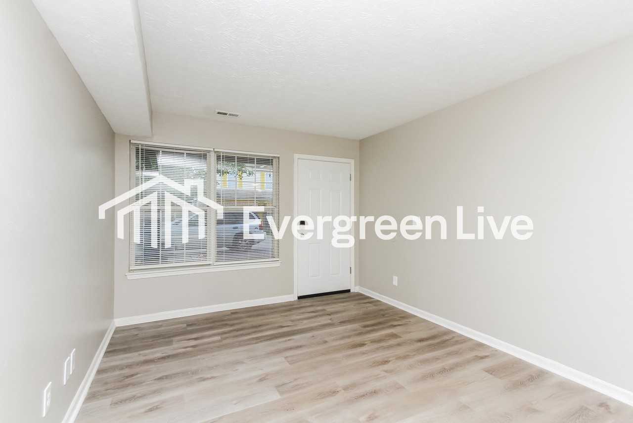 7760 Serene Stream Way - Photo 4 of 16