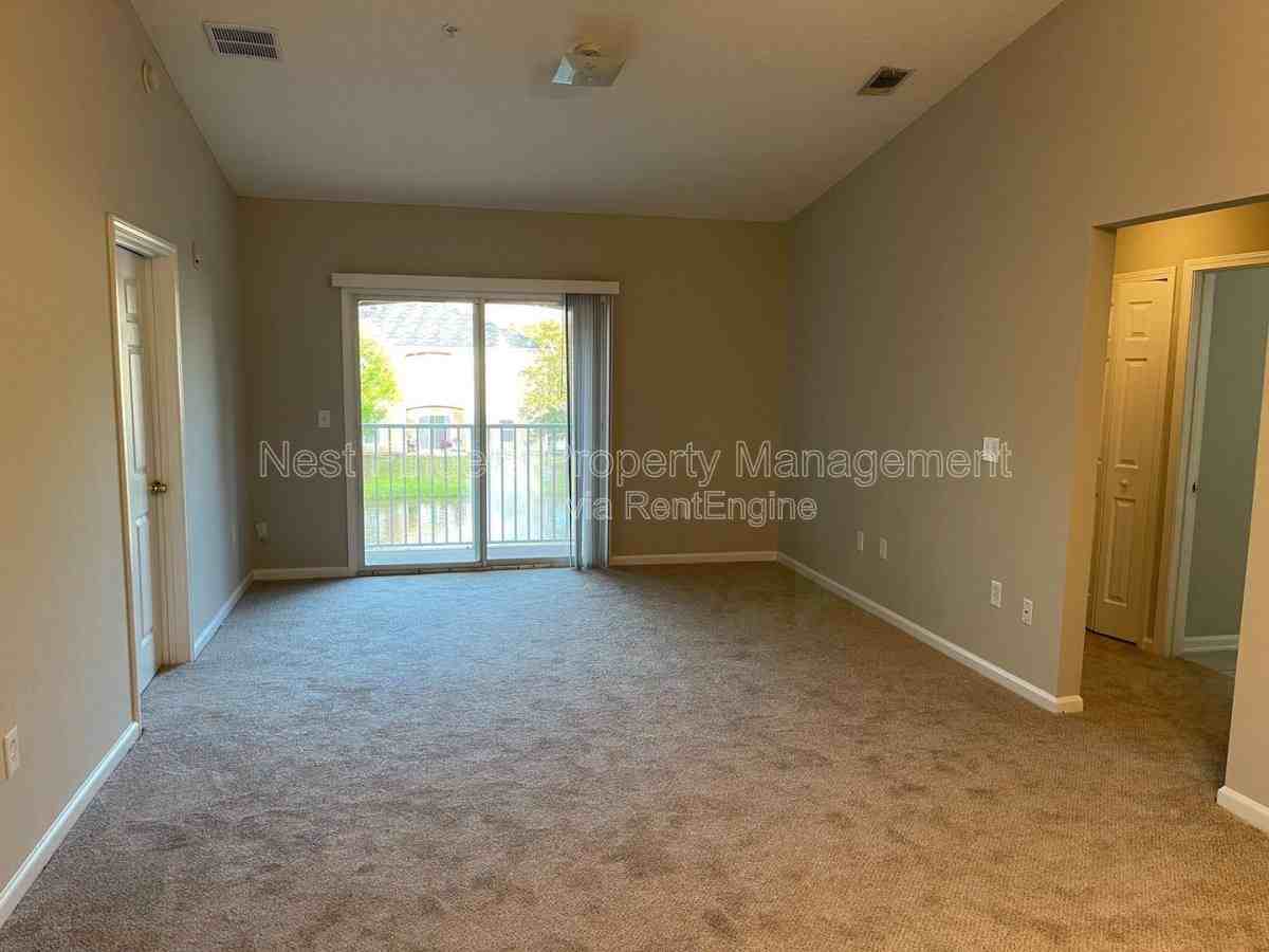 9575 Amarante Circle #10 - Photo 7 of 10