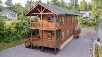 featured image of 1009 Old Cartertown Rd