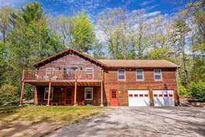 featured image of 13 Lucerne Dr