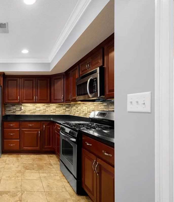 121 Anderson Sta - Photo 3 of 16