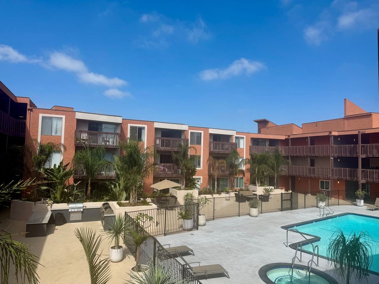 Westwood Villa - Photo 2 of 40