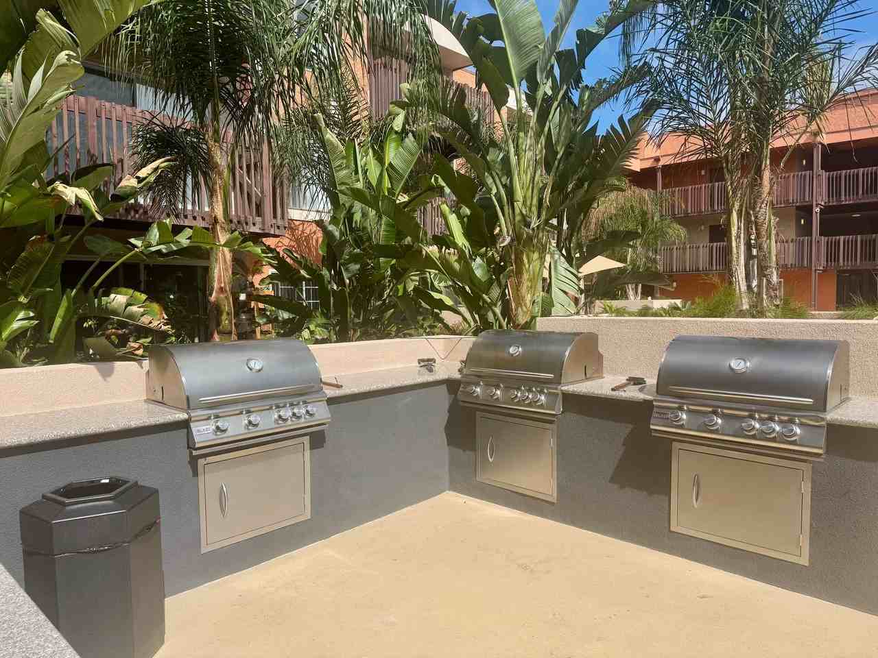 Westwood Villa - Photo 7 of 40