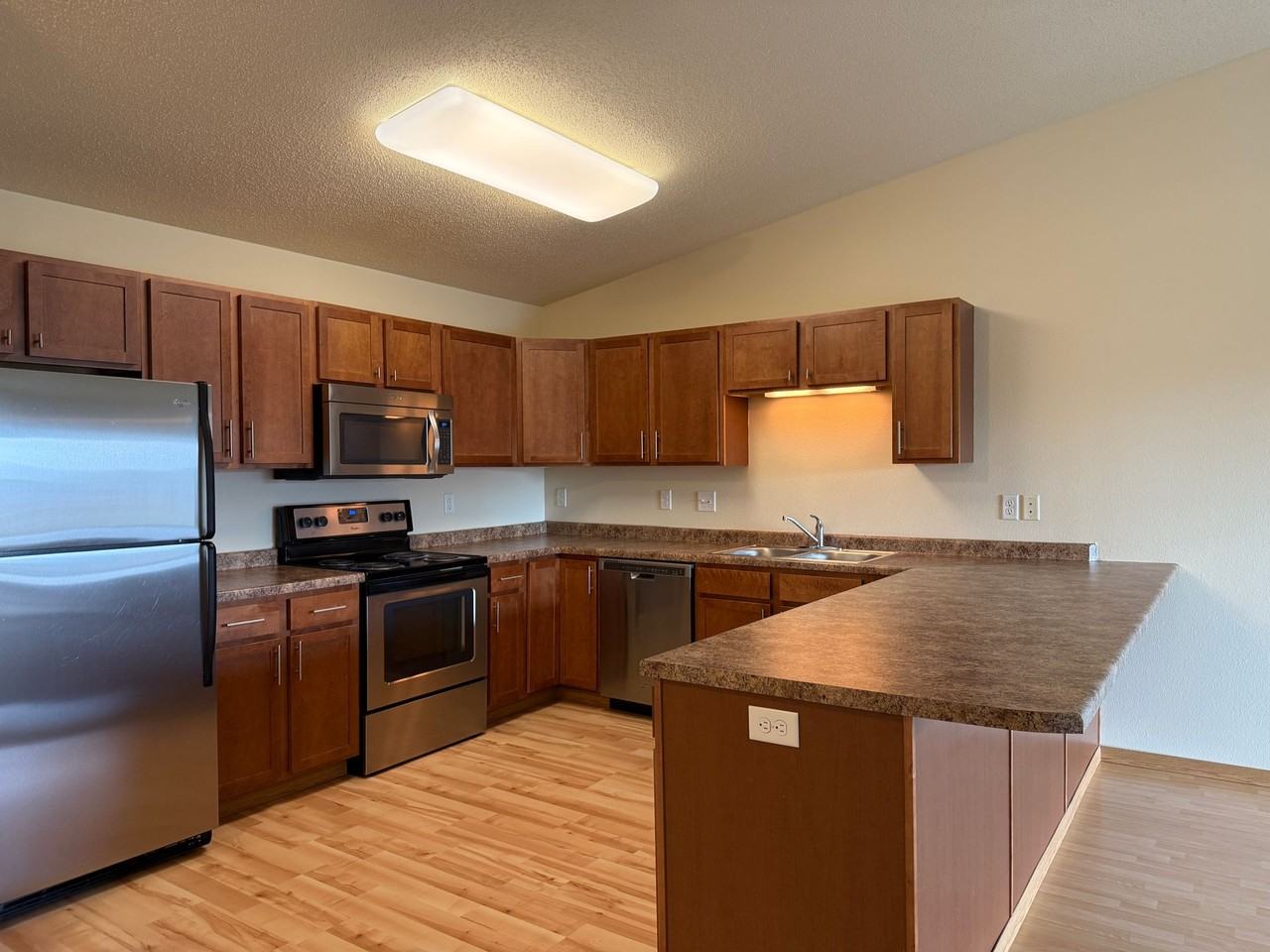 The Edge of Osgood Apartments - Photo 3 of 50