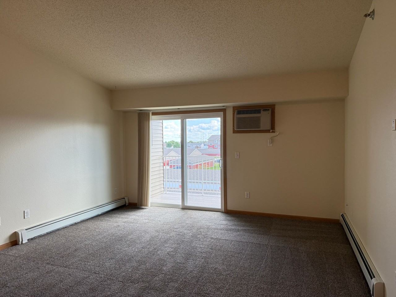 The Edge of Osgood Apartments - Photo 5 of 50