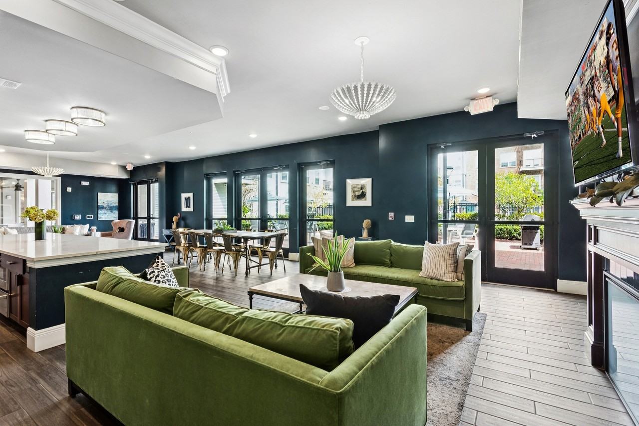 Lumina - Photo 5 of 42