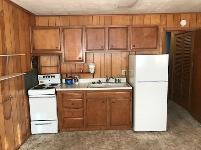 500 Menominee Street #A - Photo 2 of 8