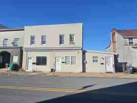 109 E Blaine St #1 - Photo 1 of 1