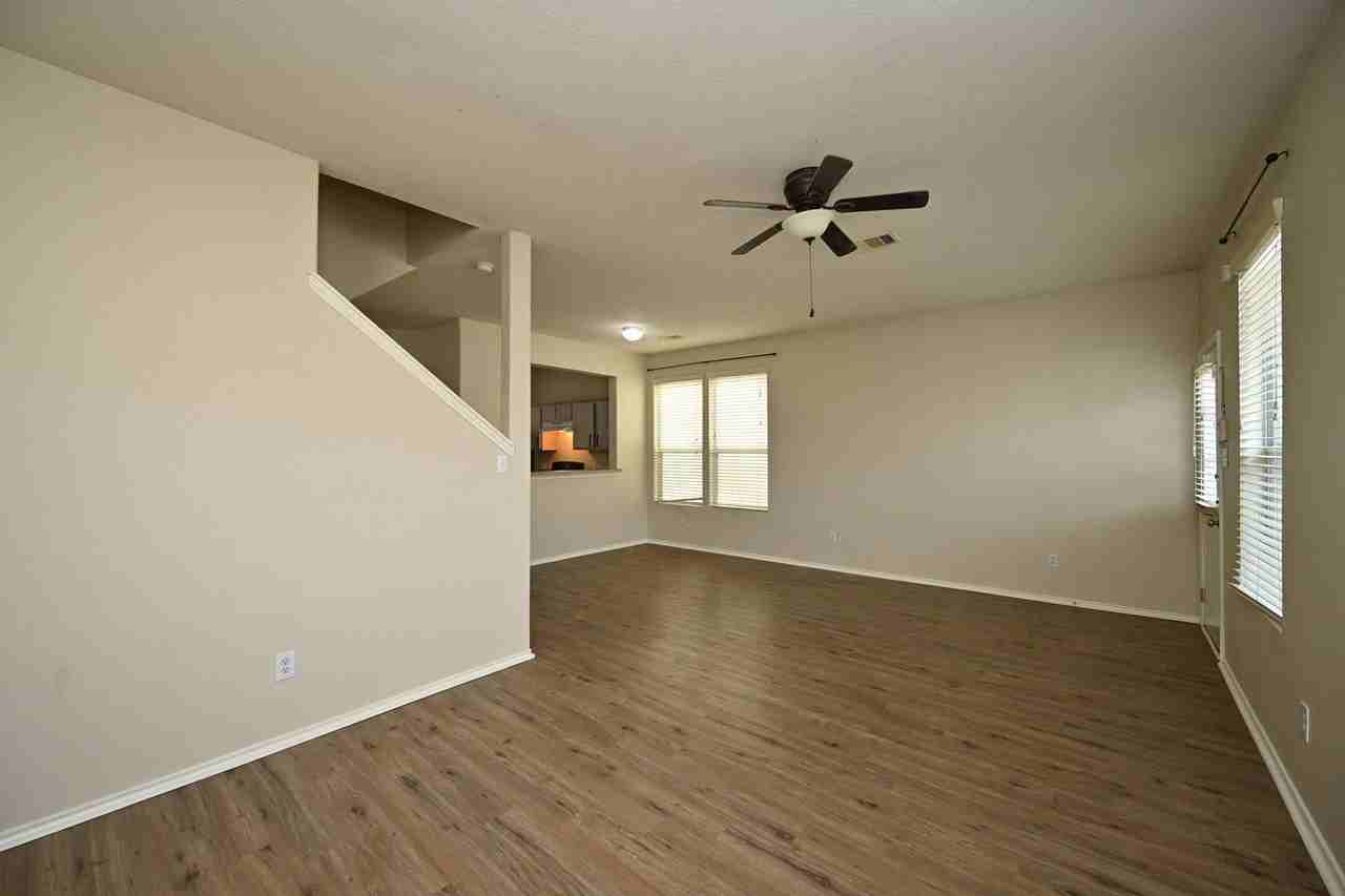 16806 Mammoth Springs Dr - Photo 6 of 17