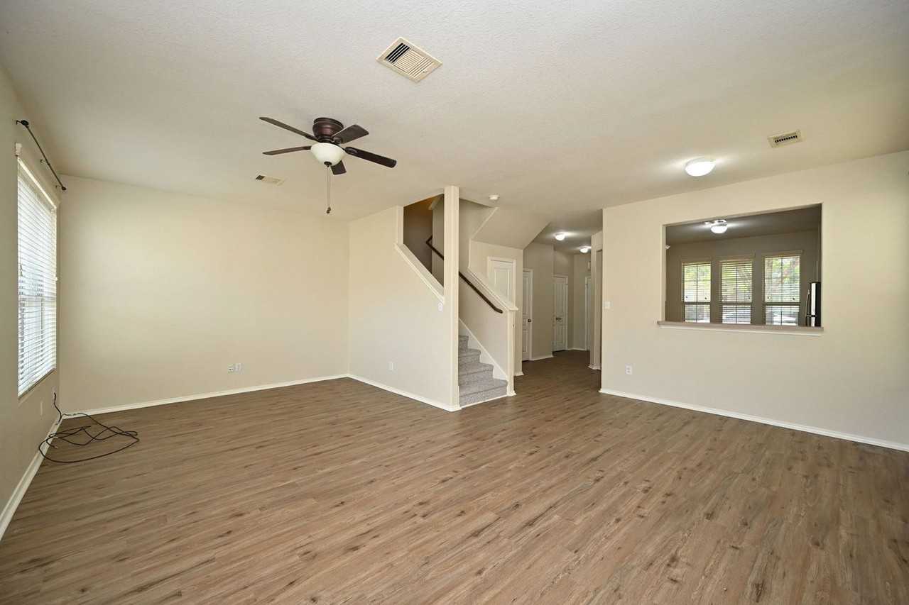 16806 Mammoth Springs Dr - Photo 7 of 17