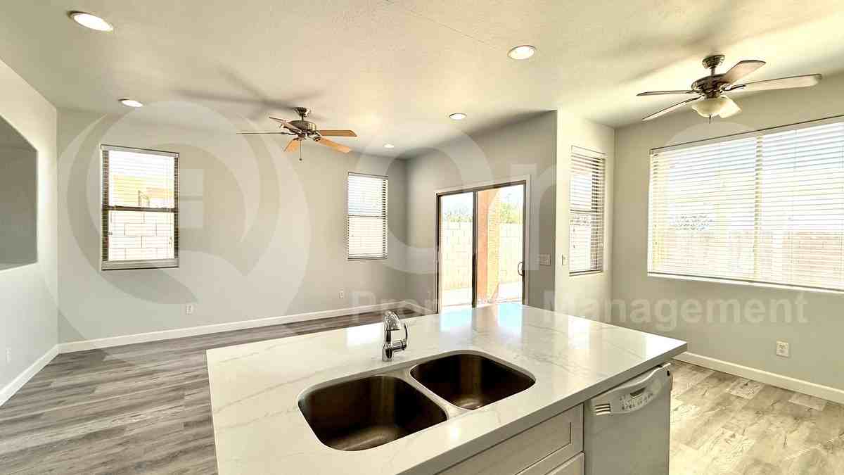 44057 W Palo Cedro Rd - Photo 4 of 22