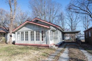 4715 Caroline Ave - Photo 1 of 1