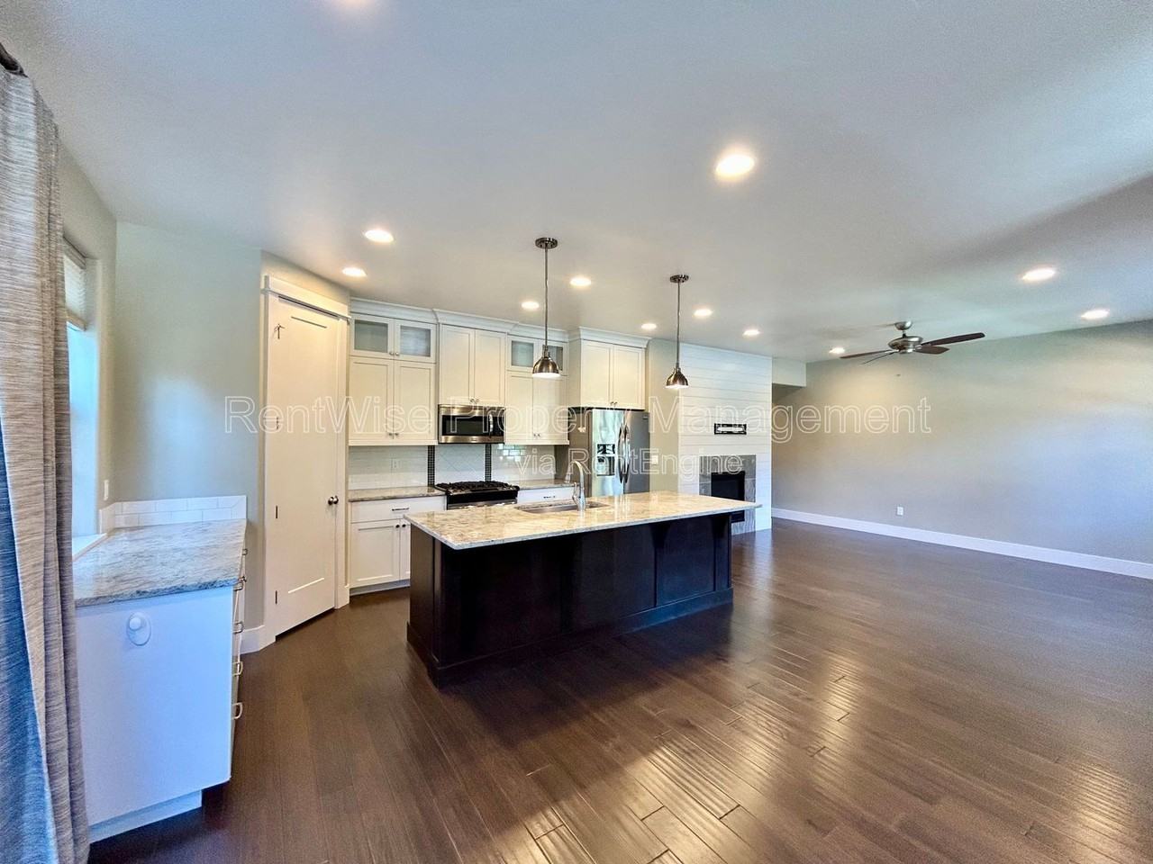 3712 S Caddis Pl - Photo 4 of 23