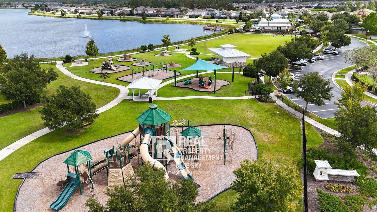 1947 Lake Waters Pl - Photo 5 of 33