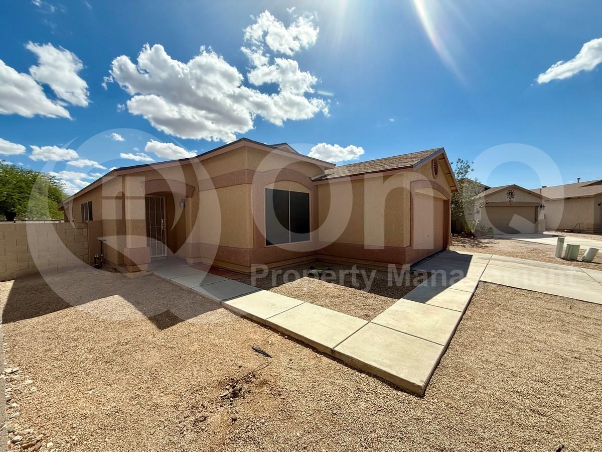 8149 S Sunny River Pl - Photo 2 of 25