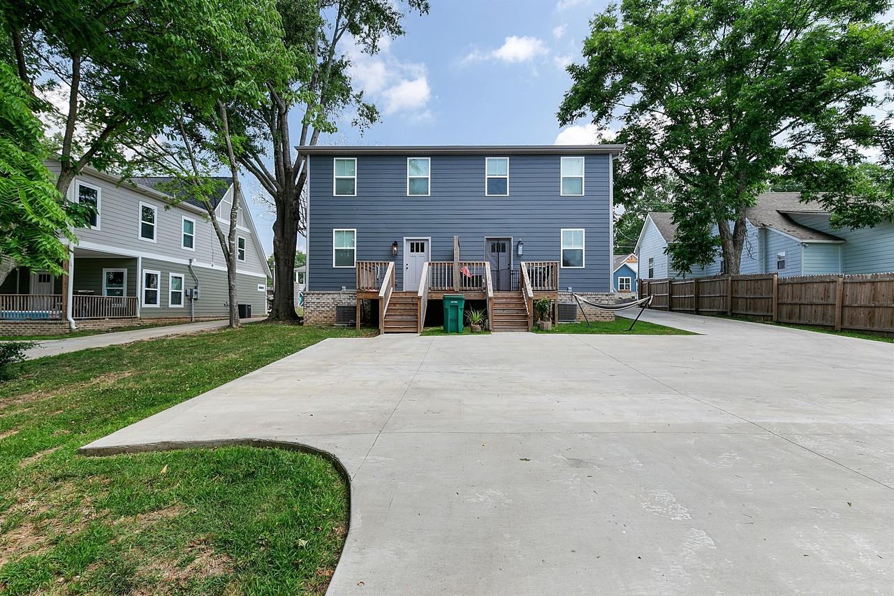 256 Morgan St #B - Photo 4 of 17