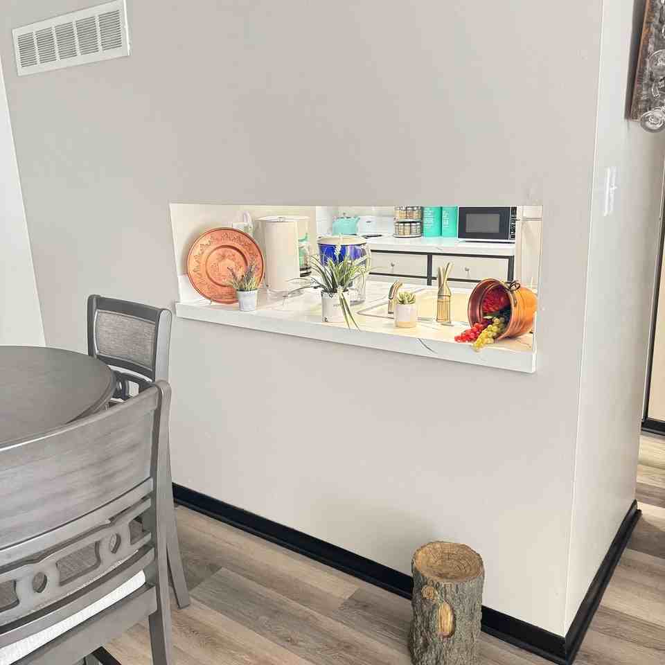 Altoona Terrace - Photo 4 of 13