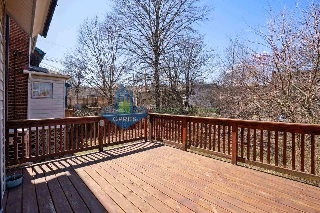 3485 Beechwood Blvd - Photo 3 of 34