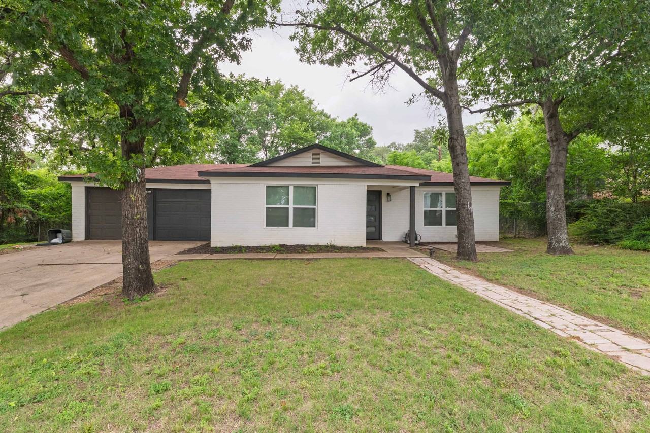 7520 Sequoia Ct #NA - Photo 7 of 36