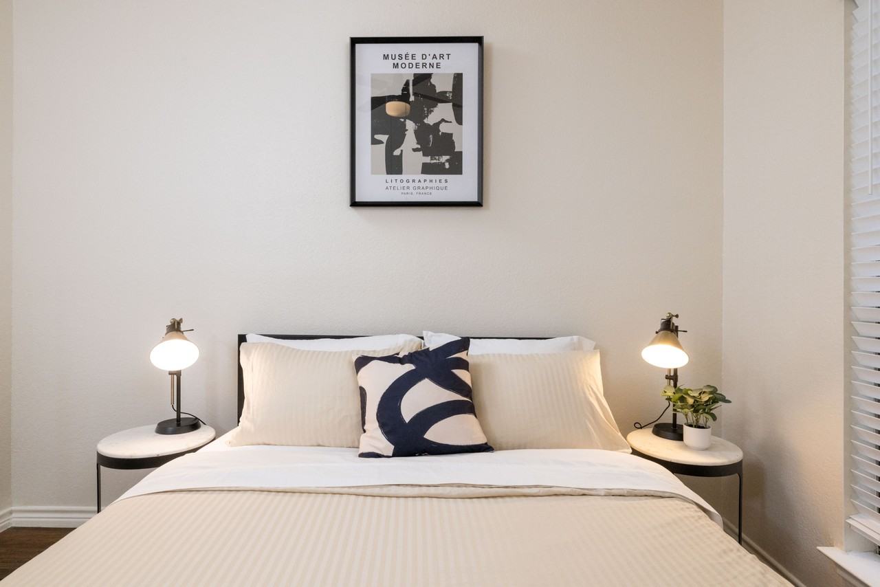 2926 Roxboro Rd #NA - Photo 5 of 32