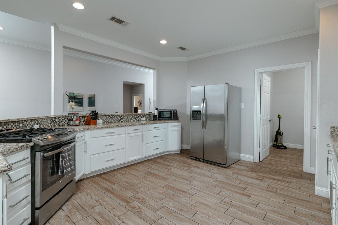 3014 Falls Dr #NA - Photo 5 of 34