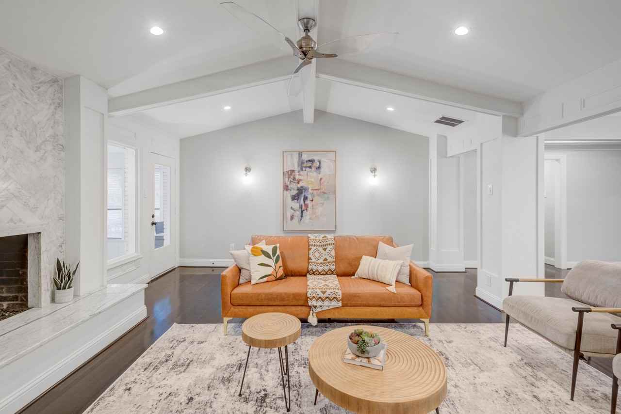 9667 Timberleaf Dr #NA - Photo 3 of 46