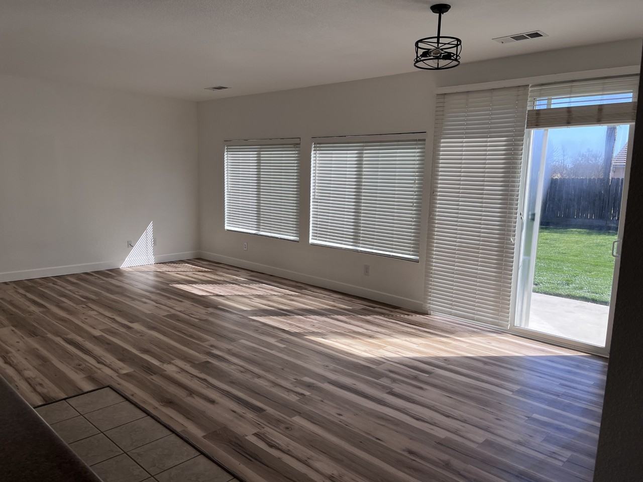 1745 West Merritt Street #NA - Photo 3 of 12