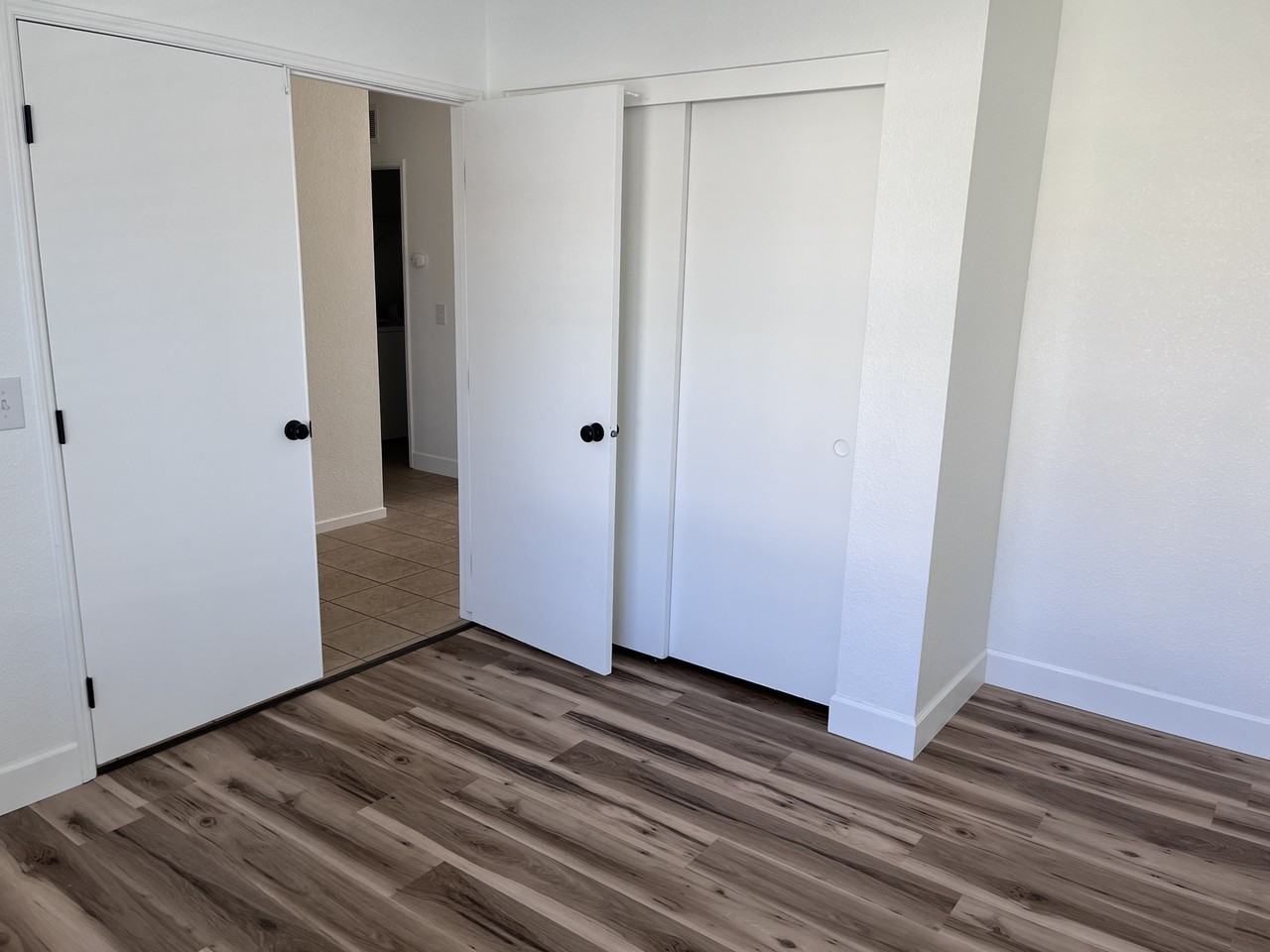 1745 West Merritt Street #NA - Photo 4 of 12