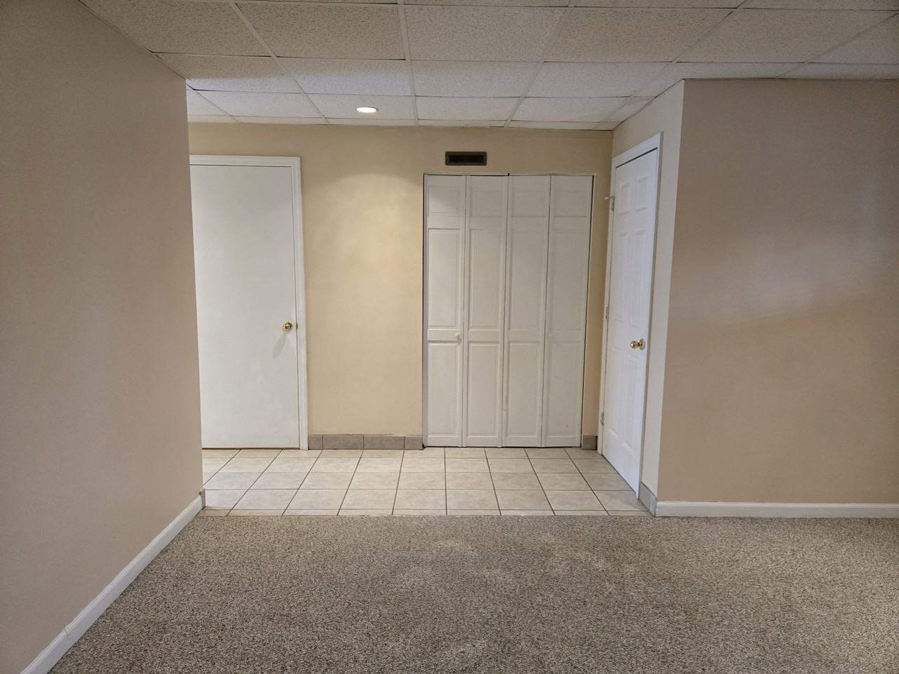 323 W 2nd St #NA - Photo 2 of 32