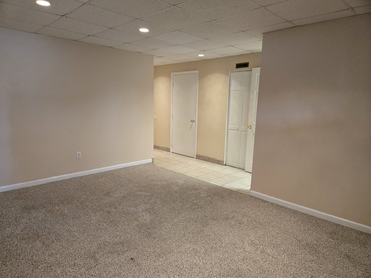 323 W 2nd St #NA - Photo 3 of 32