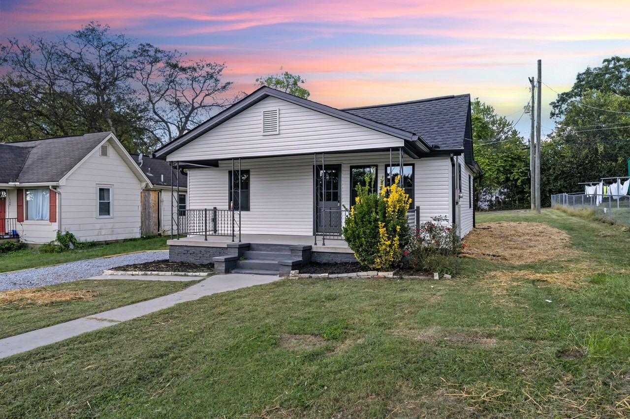 2631 Carson Ave #NA - Photo 2 of 13