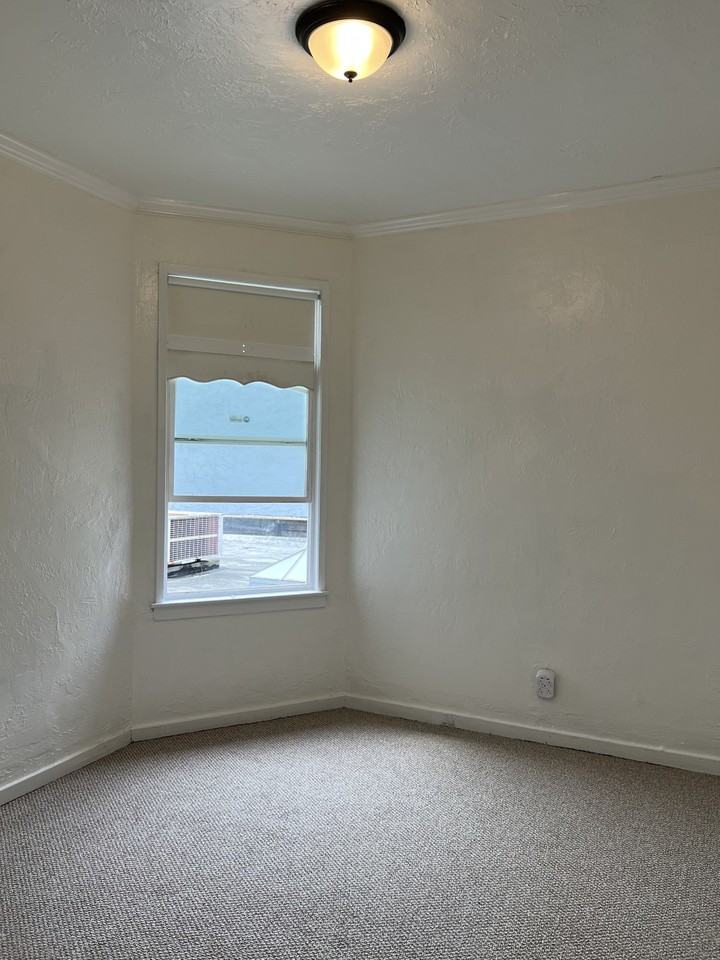 2418 Lombard St #2 - Photo 2 of 16