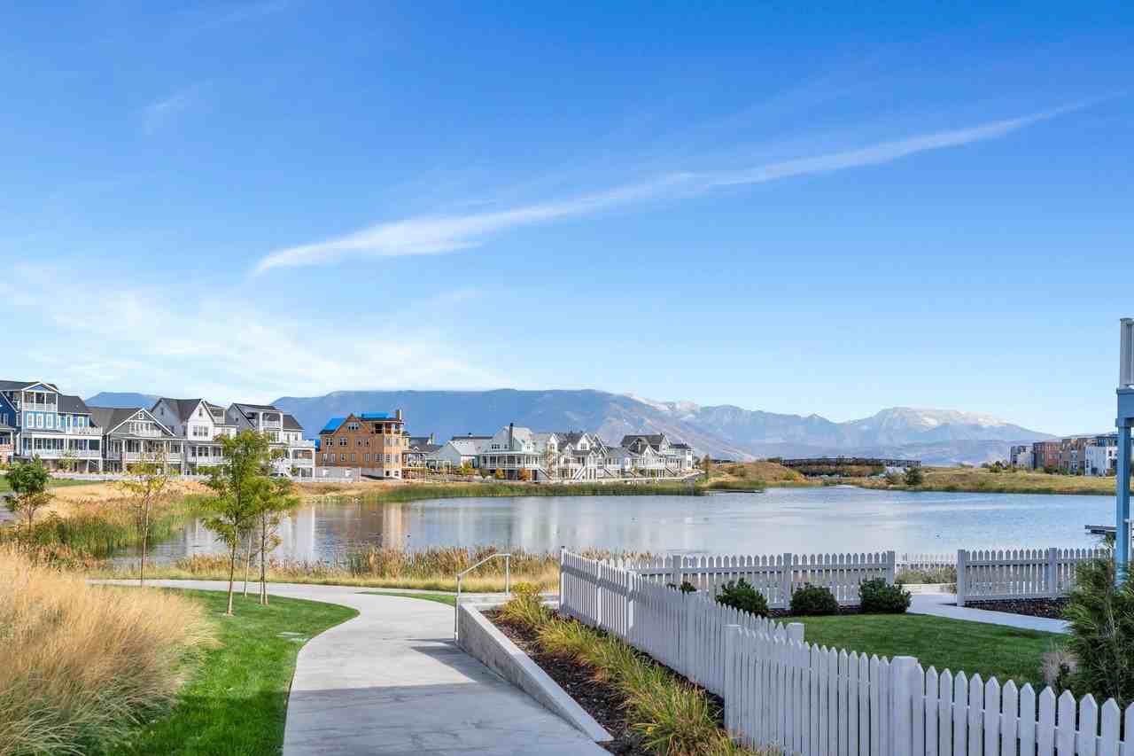 4765 Isla Daybreak Road #1 - Photo 3 of 23